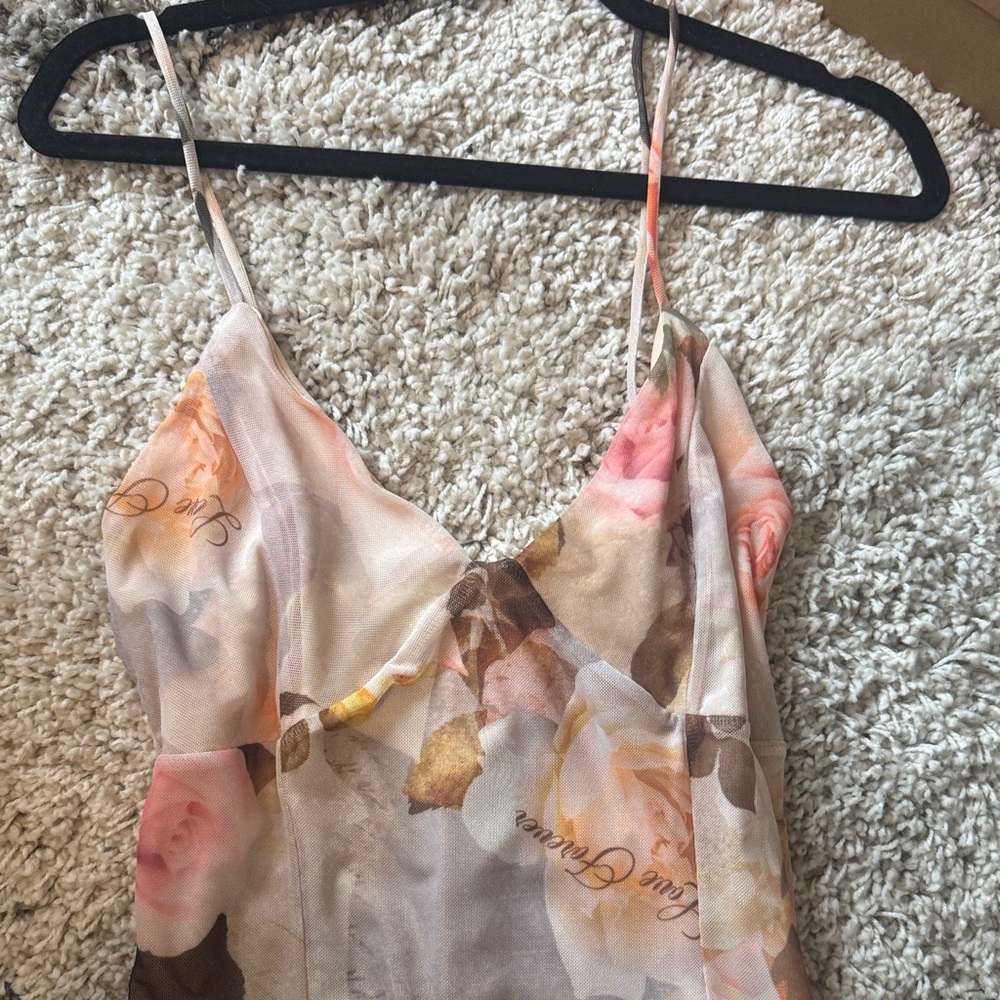 Floral Maxi Dress - Pink and Cream - Picture 4 of 5